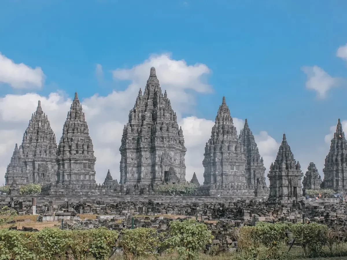 Paket Wisata